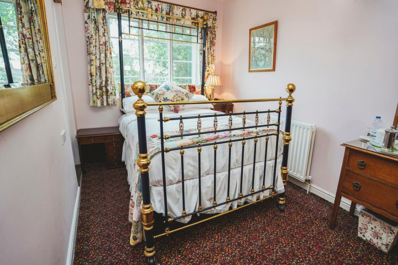 איירונברידג' Hundred House Hotel מראה חיצוני תמונה