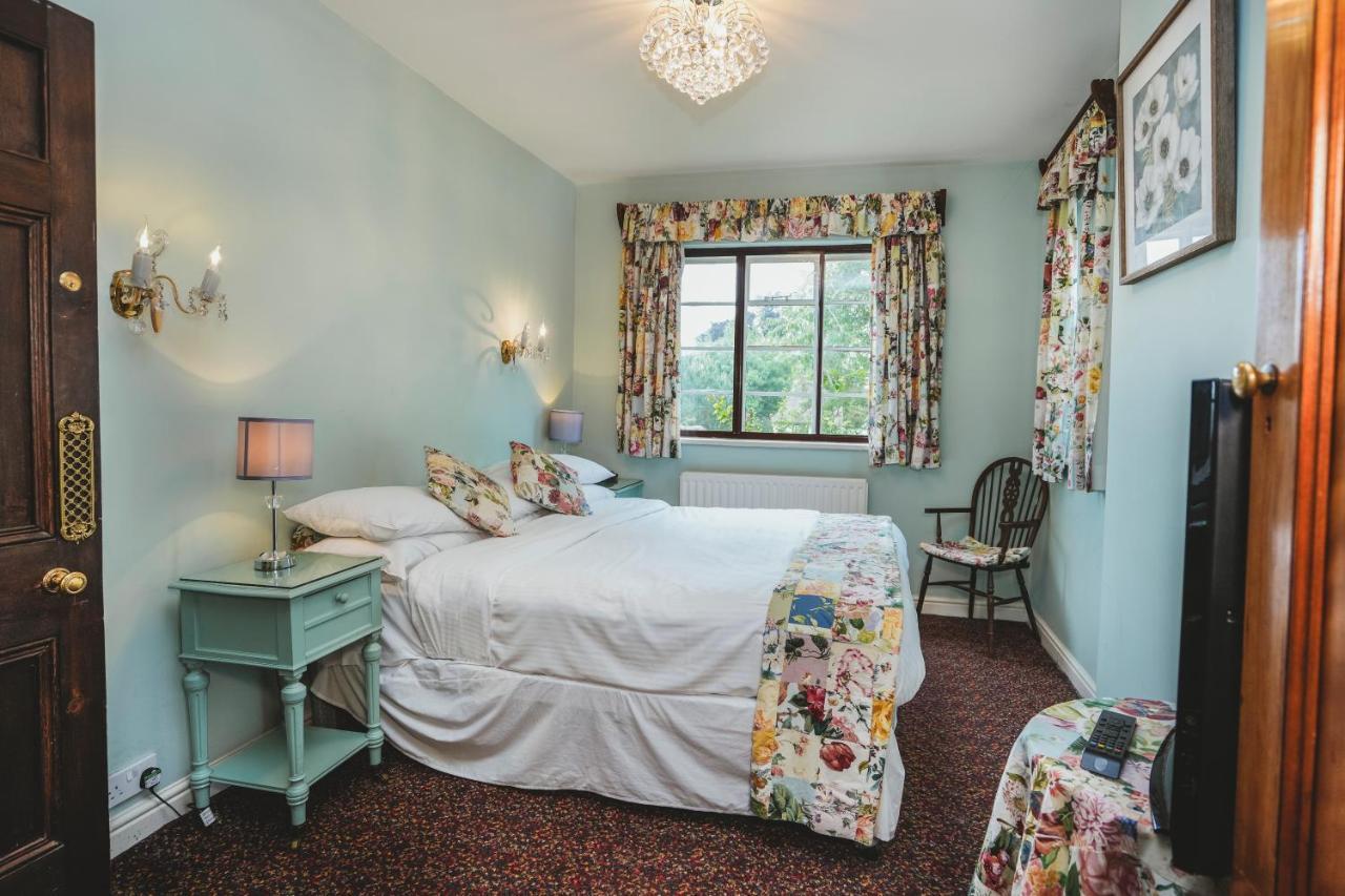 איירונברידג' Hundred House Hotel מראה חיצוני תמונה