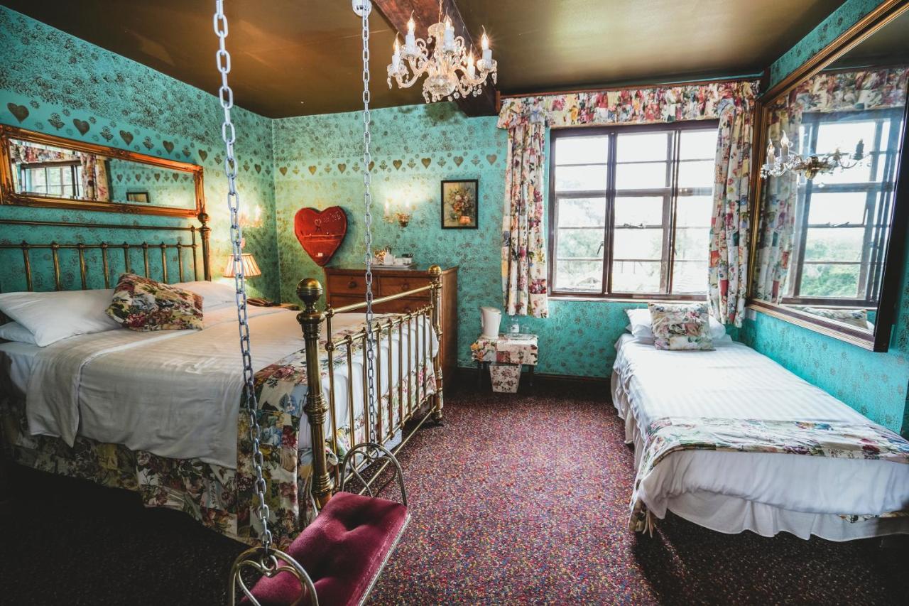 איירונברידג' Hundred House Hotel מראה חיצוני תמונה